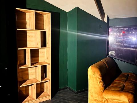 коммерческая по адресу Натальи Ужвий ул., 4