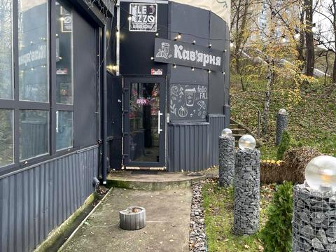 коммерческая по адресу Натальи Ужвий ул., 4