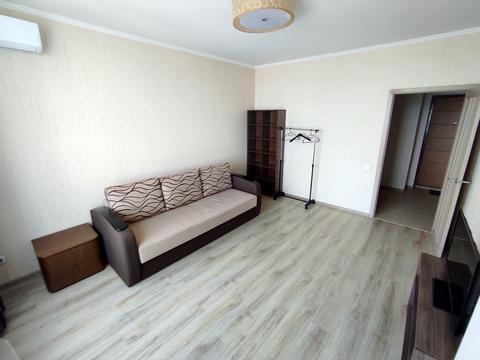 квартира за адресою Богатирська вул., 6-А