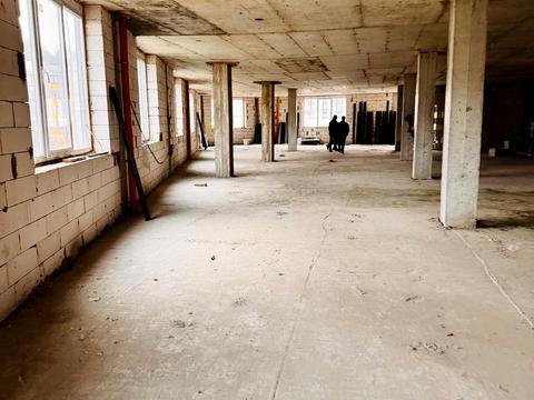 комерційна за адресою Найкраща вул. (Ломоносова), 1