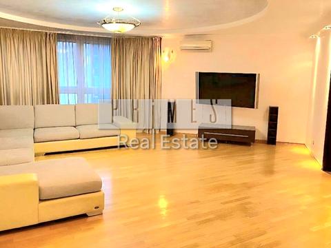 квартира за адресою Раїси Окіпної вул., 4