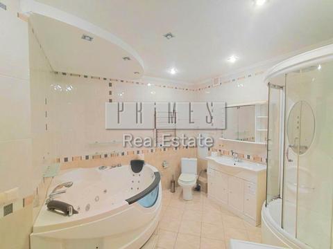 квартира за адресою Раїси Окіпної вул., 4