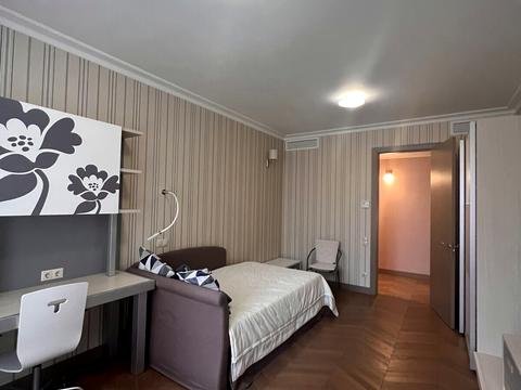 квартира по адресу Жилянская ул., 59