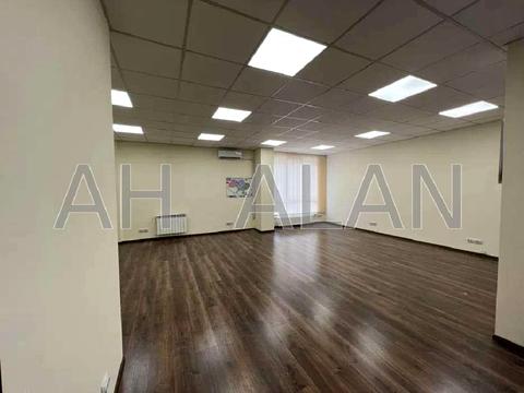 комерційна за адресою Київ, Глибочицька вул., 40