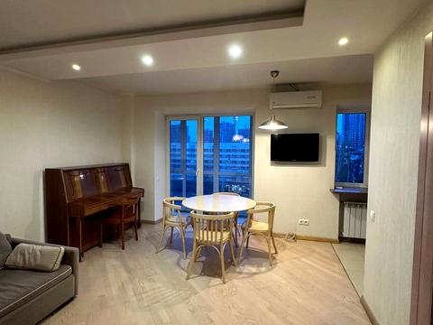 квартира за адресою Миколи Міхновського бульв. (Дружби народів), 6