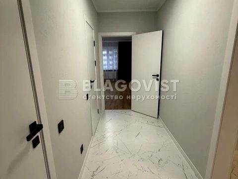 квартира за адресою Коноплянська вул., 22-Б