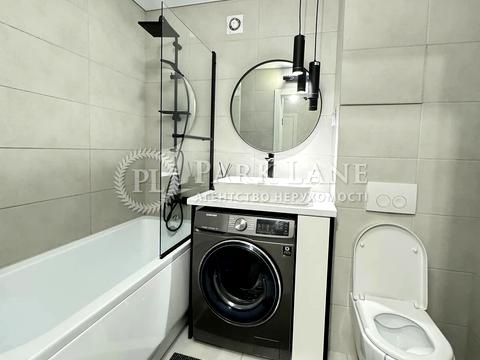 квартира за адресою Київ, Урлівська вул., 23