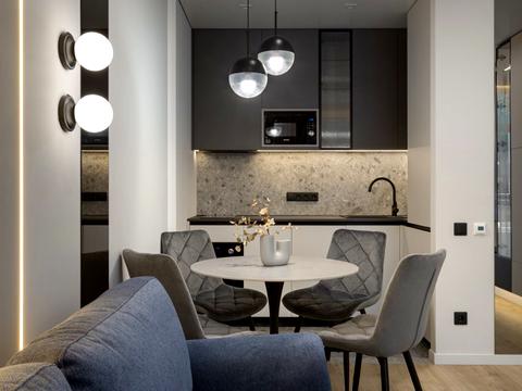 квартира по адресу Салютная ул., 2к18