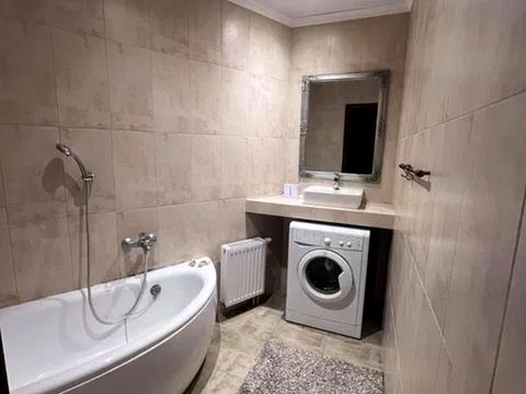 квартира по адресу Юлии Здановской ул. (Ломоносова), (Будинок 4)