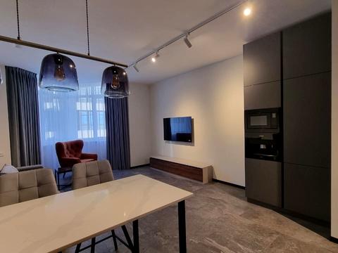 квартира за адресою Андрія Верхогляда вул. (Михайла Драгомирова), 14-А