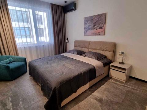 квартира за адресою Андрія Верхогляда вул. (Михайла Драгомирова), 14-А