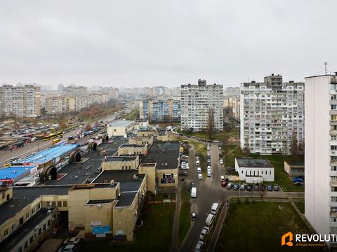 квартира за адресою Червоної Калини просп. (Володимира Маяковського), 22