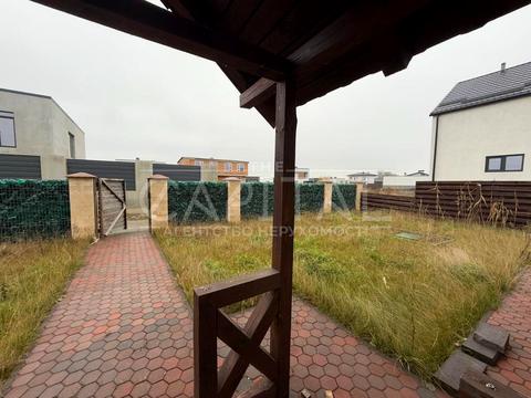 будинок за адресою Озерна