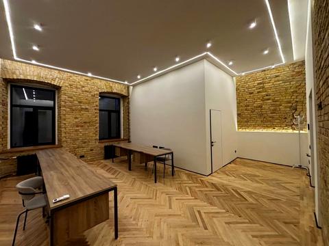 комерційна за адресою Тараса Шевченка пров., 13