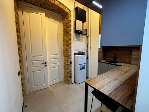 комерційна за адресою Тараса Шевченка пров., 13