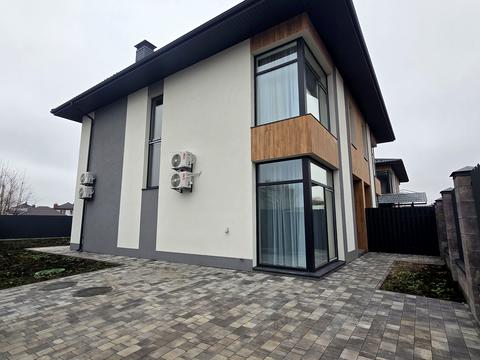 будинок за адресою Академіка Глушкова, 67