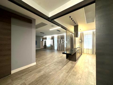 коммерческая по адресу Жилянская ул., 7