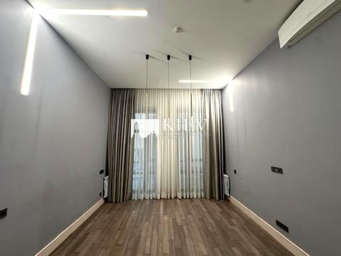 коммерческая по адресу Жилянская ул., 7