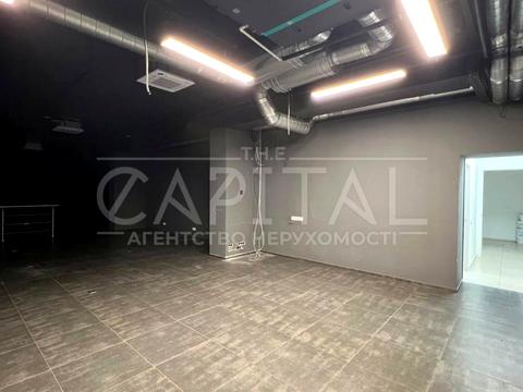 комерційна за адресою Миколи Міхновського бульв. (Дружби народів), 13