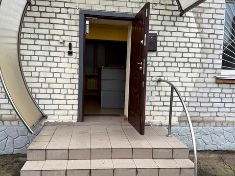 коммерческая по адресу Куреневская ул., 21