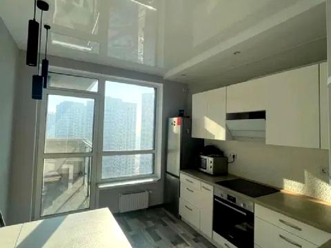 квартира по адресу Миколы Бажана просп., (Будинок 7)