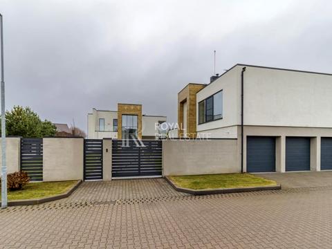 дом по адресу Рибальська, 55