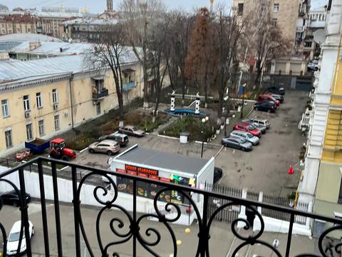 квартира за адресою Київ, Лютеранська вул., 6