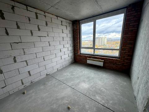 квартира за адресою Причальна вул., 14