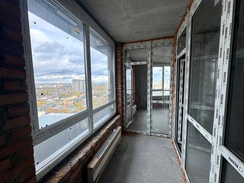 квартира за адресою Причальна вул., 14