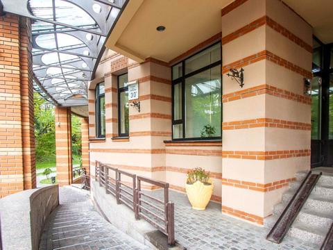 квартира по адресу Леси Украинки бульв., 30-Б