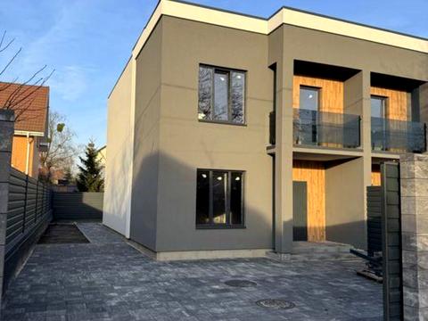 будинок за адресою 46-та Садова вул.