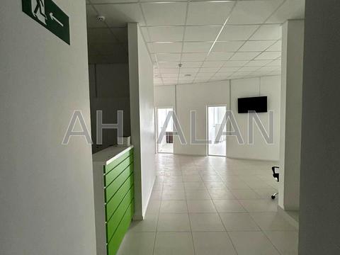 комерційна за адресою Кловський узвіз (Кловський), 7