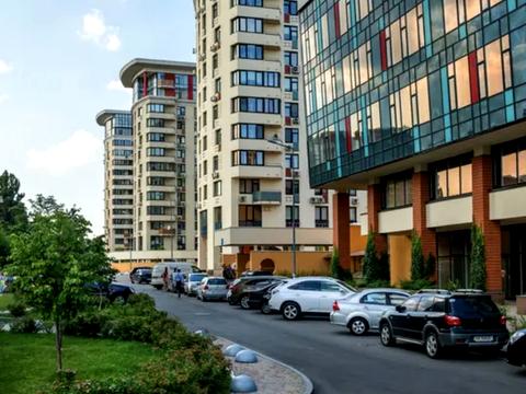 комерційна за адресою Юлії Здановської вул. (Ломоносова), 73-Ж