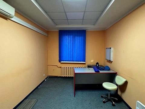 комерційна за адресою Гетьмана Павла Скоропадського вул., 63