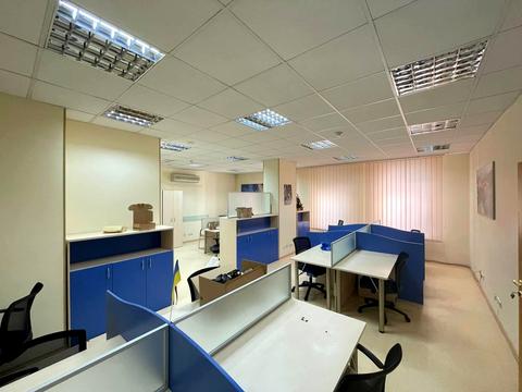 комерційна за адресою Саксаганського вул., 119