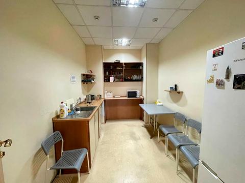 комерційна за адресою Саксаганського вул., 119