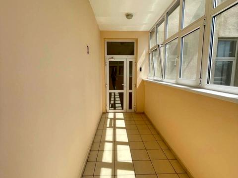 комерційна за адресою Саксаганського вул., 119