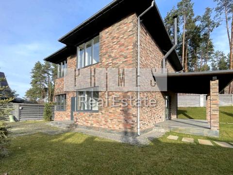 дом по адресу  ул.