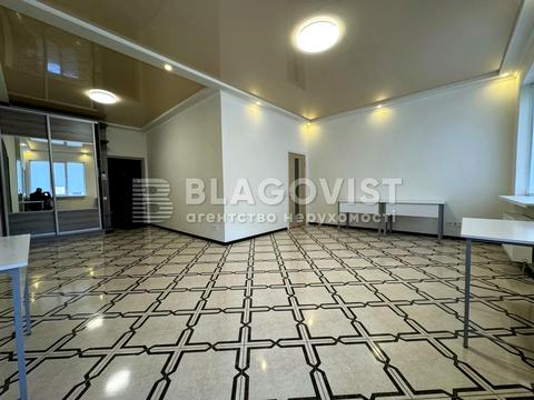 комерційна за адресою Жилянська вул., 120-Б