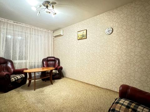 квартира за адресою Володимира Івасюка просп. (Героїв Сталінграду), 25