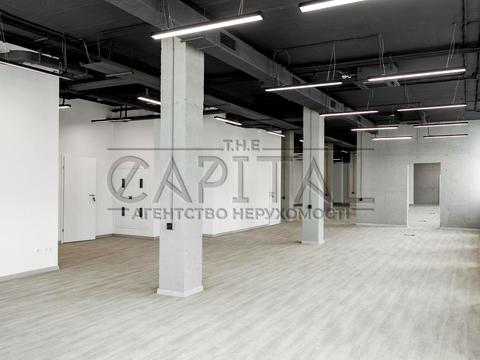 комерційна за адресою Іллінська вул., 8