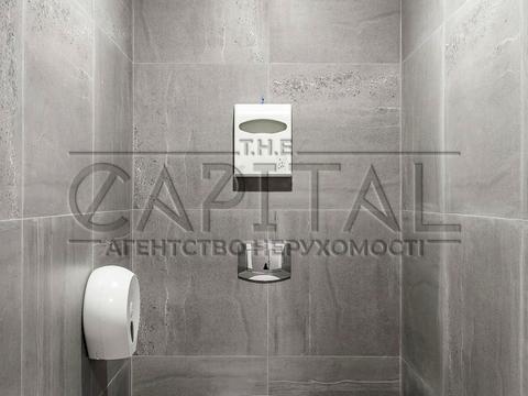 комерційна за адресою Іллінська вул., 8