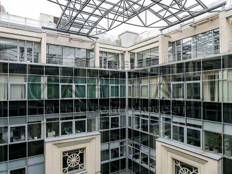 комерційна за адресою Іллінська вул., 8