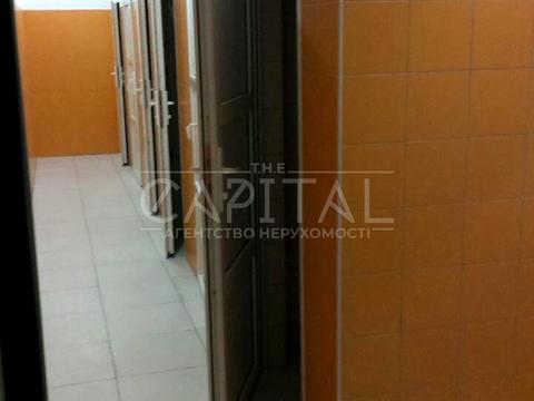 коммерческая по адресу Лесі Українки, 6