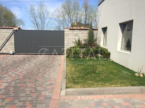 коммерческая по адресу Лесі Українки, 6