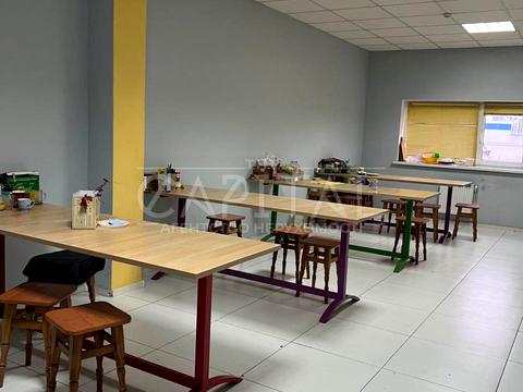 коммерческая по адресу Лесі Українки, 6
