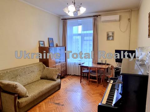 квартира по адресу Василия Тютюнника ул. (Анрі Барбюса), 32