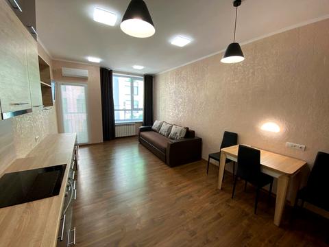 квартира за адресою Сергія Колоса вул. (Леніна), (Будинок)