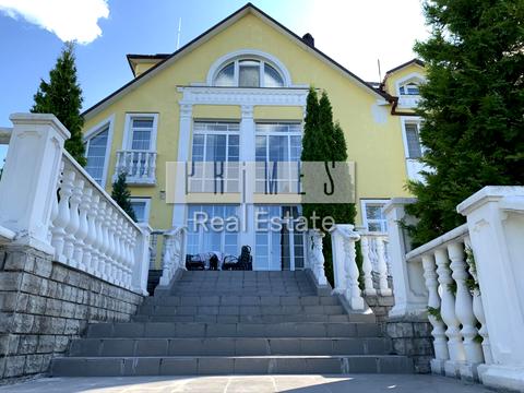 будинок за адресою с. Лісники, Лісова вул.