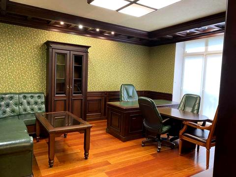 комерційна за адресою Інститутська вул., 18-А